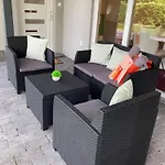 Diofa Vendeghaz بيت للعطل