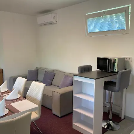 Diofa Vendeghaz Holiday home